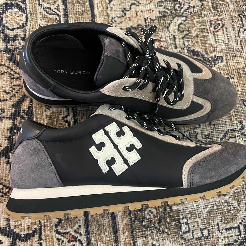 Tory Burch shoes size 8